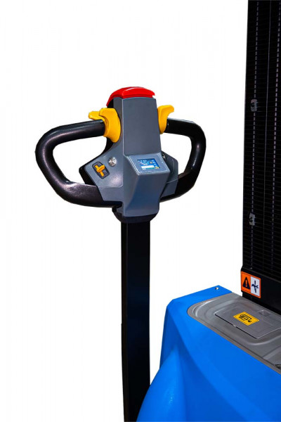 Самоходный штабелер  1,5 т 4,0 м TOR WS15H-4000SC PRO 24/85 В/Ач контроль скорости подъема